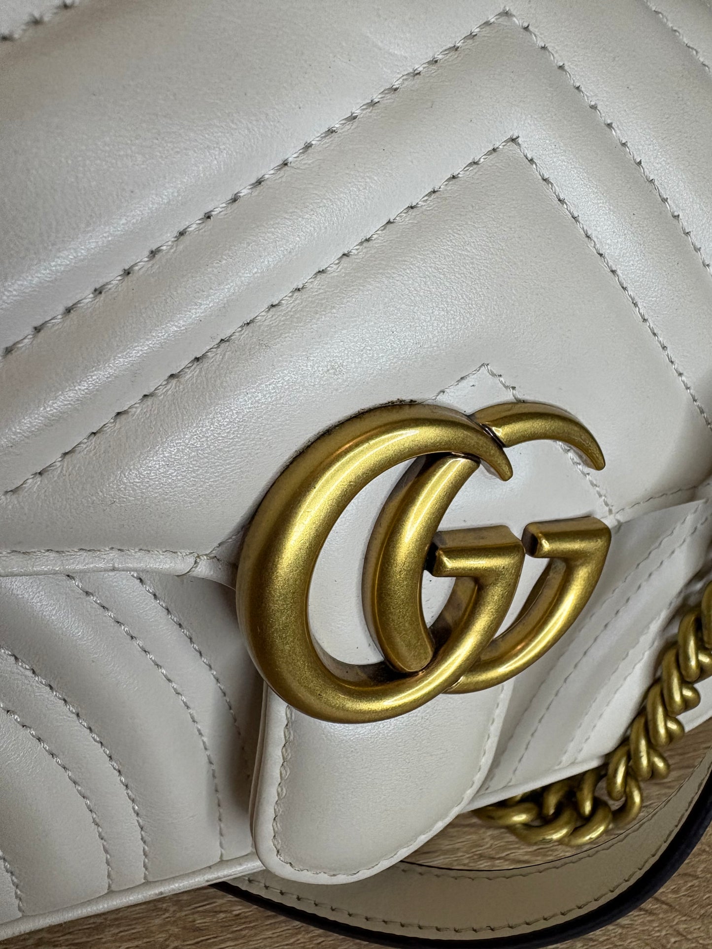 Gucci GG Marmont Small – White Matelassé Leather