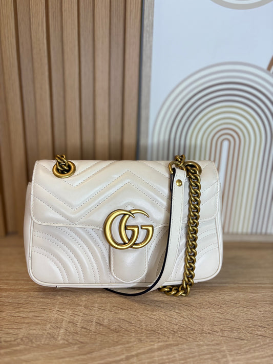 Gucci GG Marmont Small – White Matelassé Leather