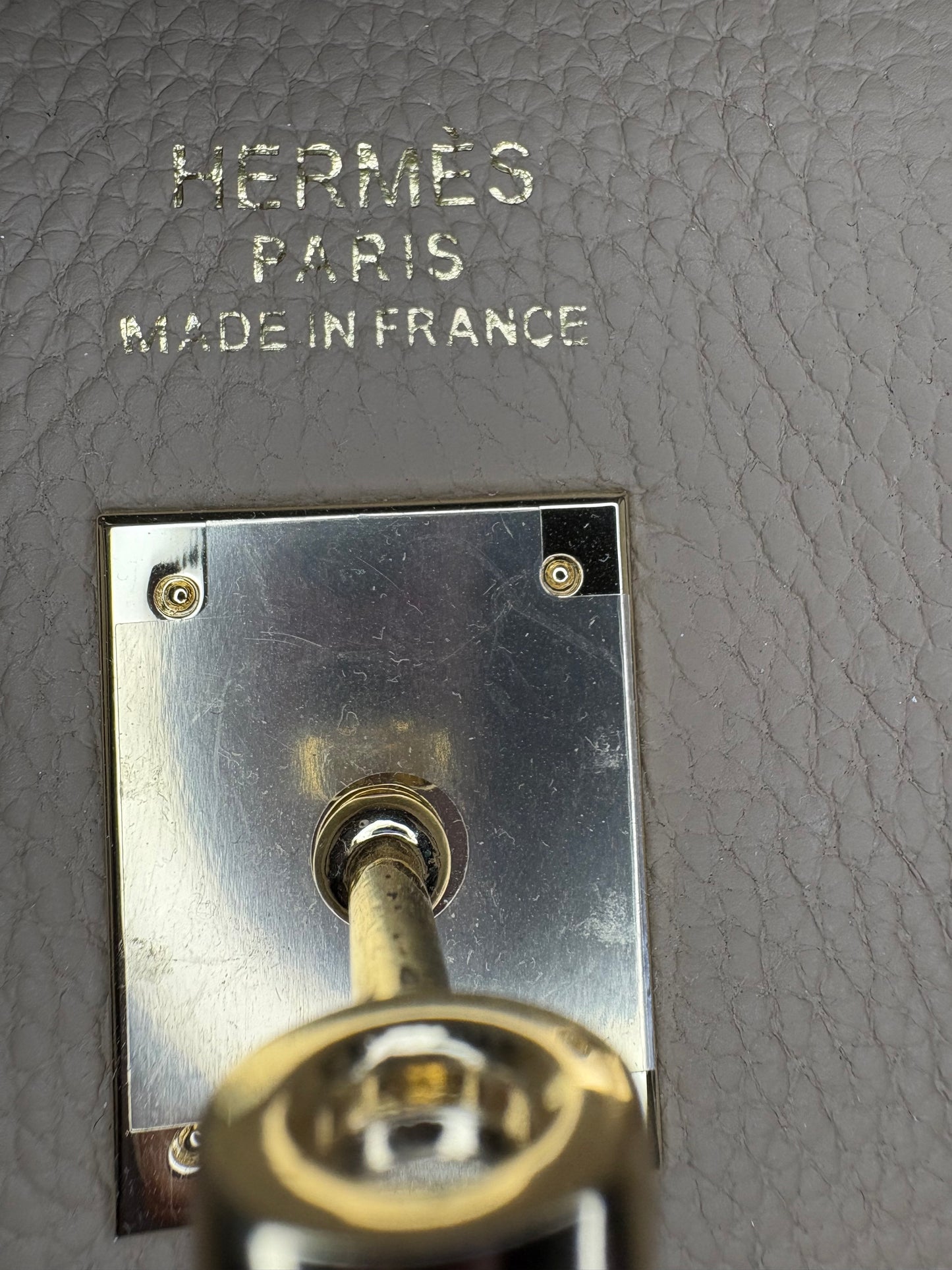 Hermès Birkin 35 – Piel Togo Etoupe & Herrajes Dorados