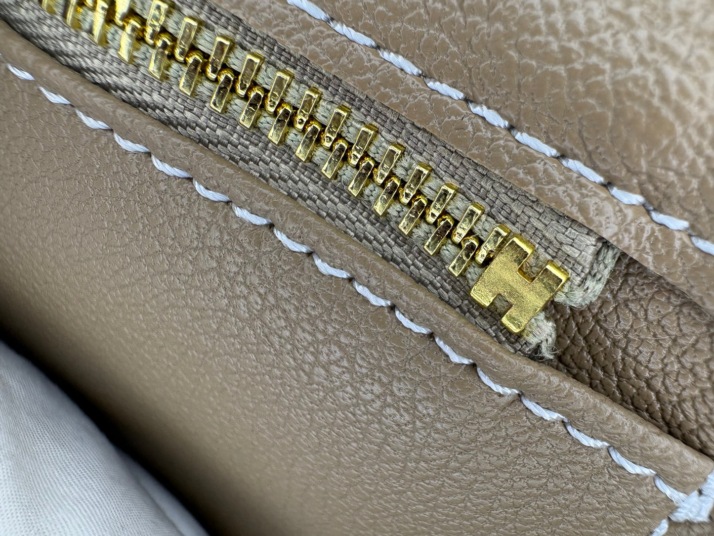 Hermès Birkin 35 – Piel Togo Etoupe & Herrajes Dorados